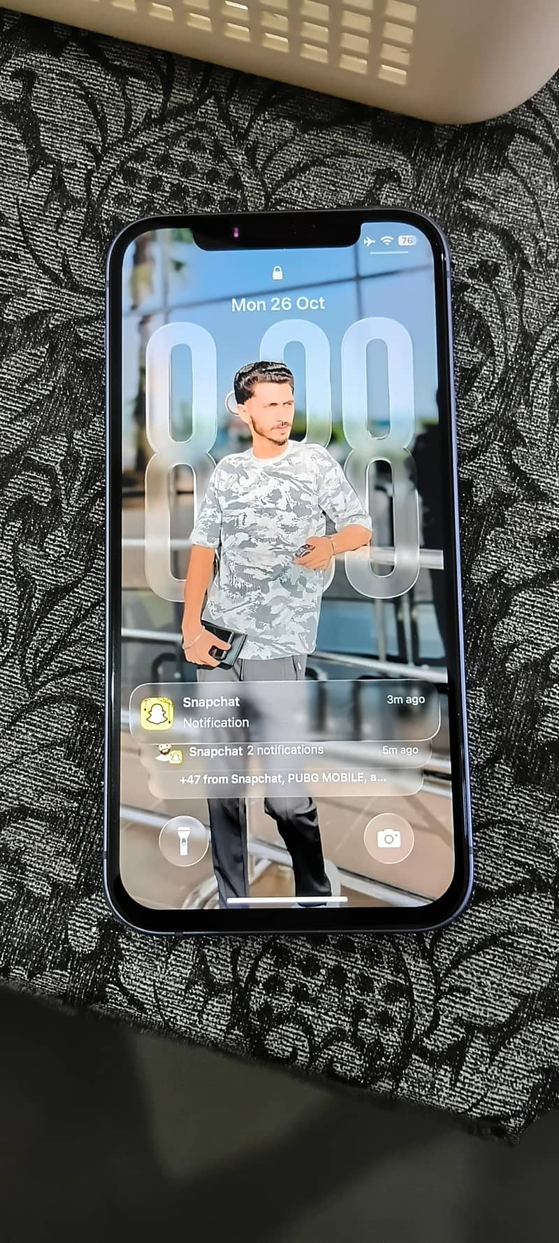 Apple iPhone 12 1