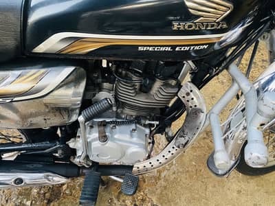 HONDA CG 125 SELF START SPECIAL EDITION 2020.49500 driven
