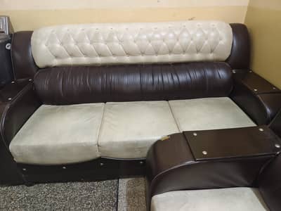 Full poshish 7 seater sofa