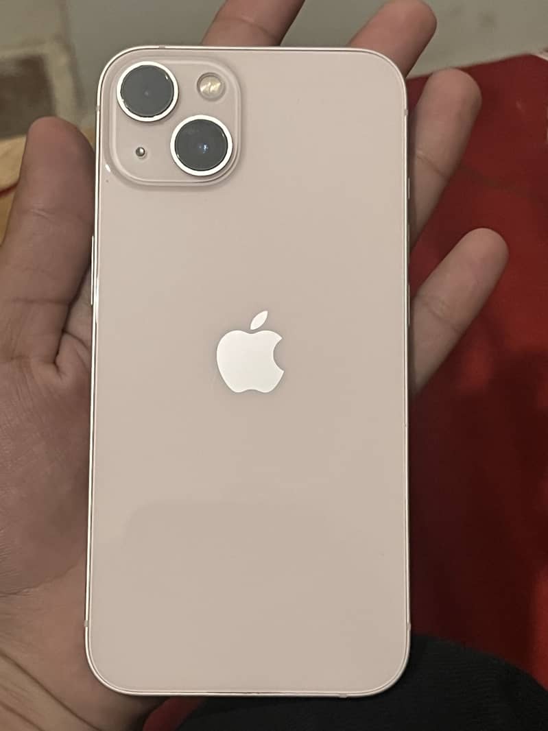Apple iPhone 13 1