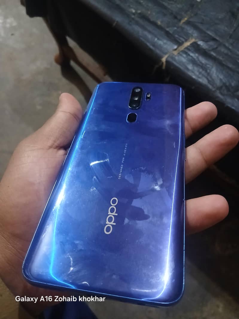 OPPO A9 0