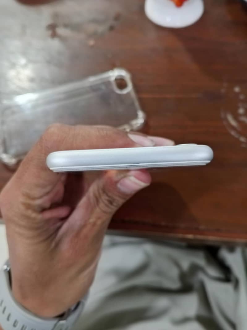 Apple iPhone 8 2
