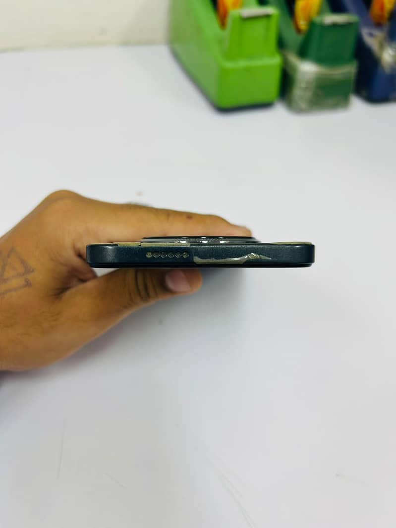 Tecno SPARK 30C 11