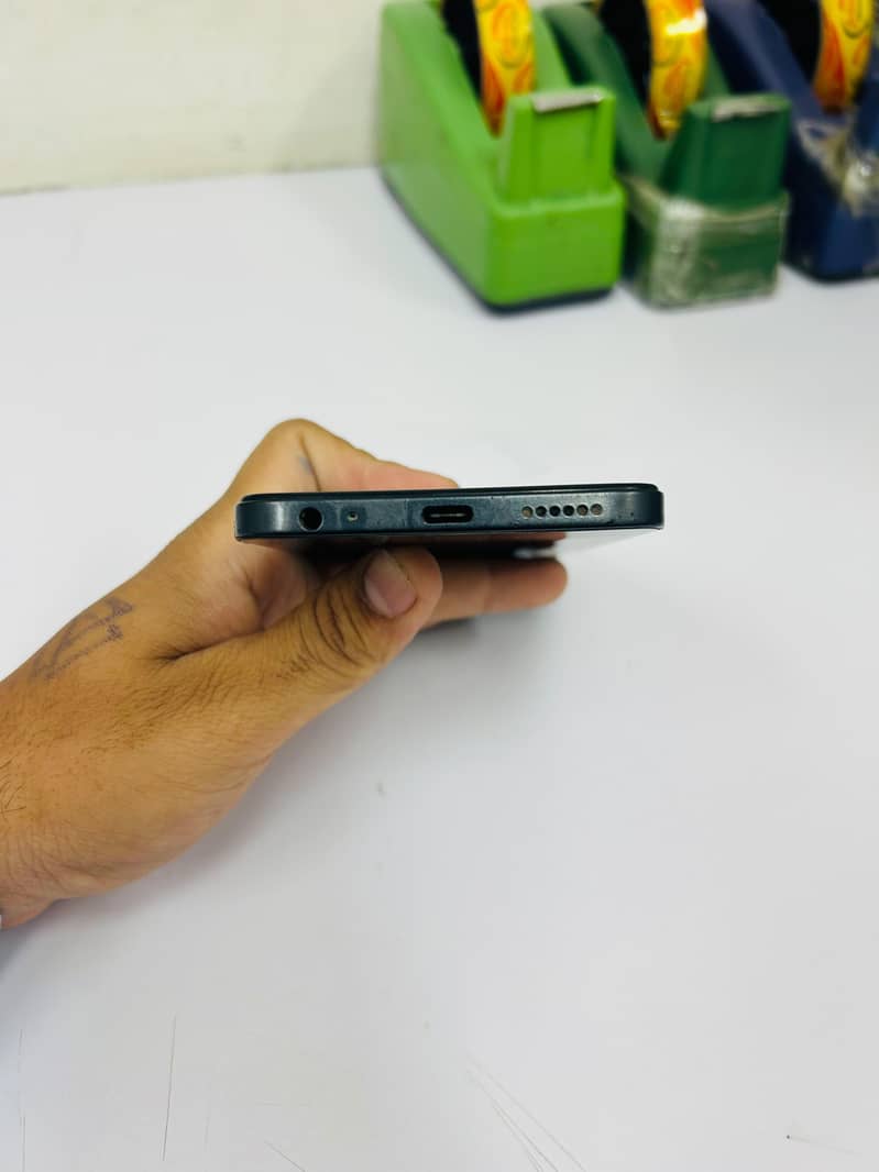 Tecno SPARK 30C 17