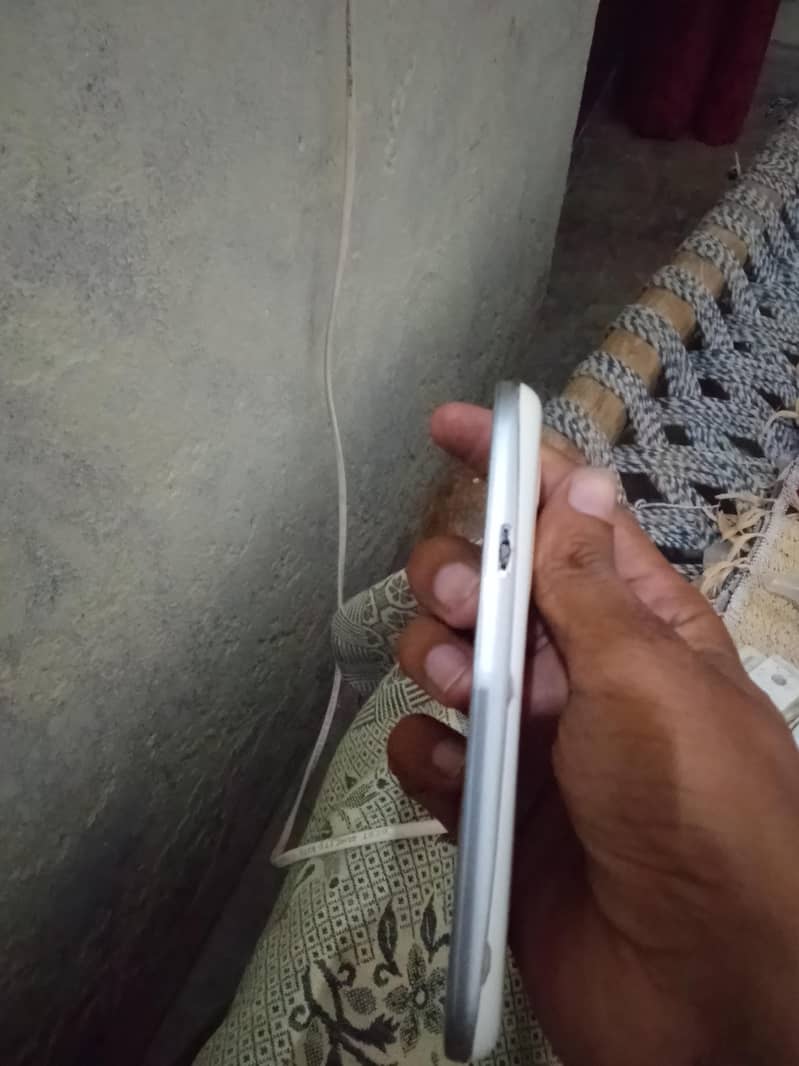 Samsung Mobile S3 Mini 0