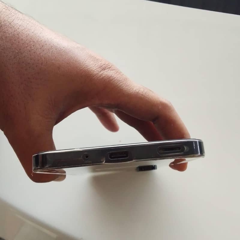 Samsung  A17 1