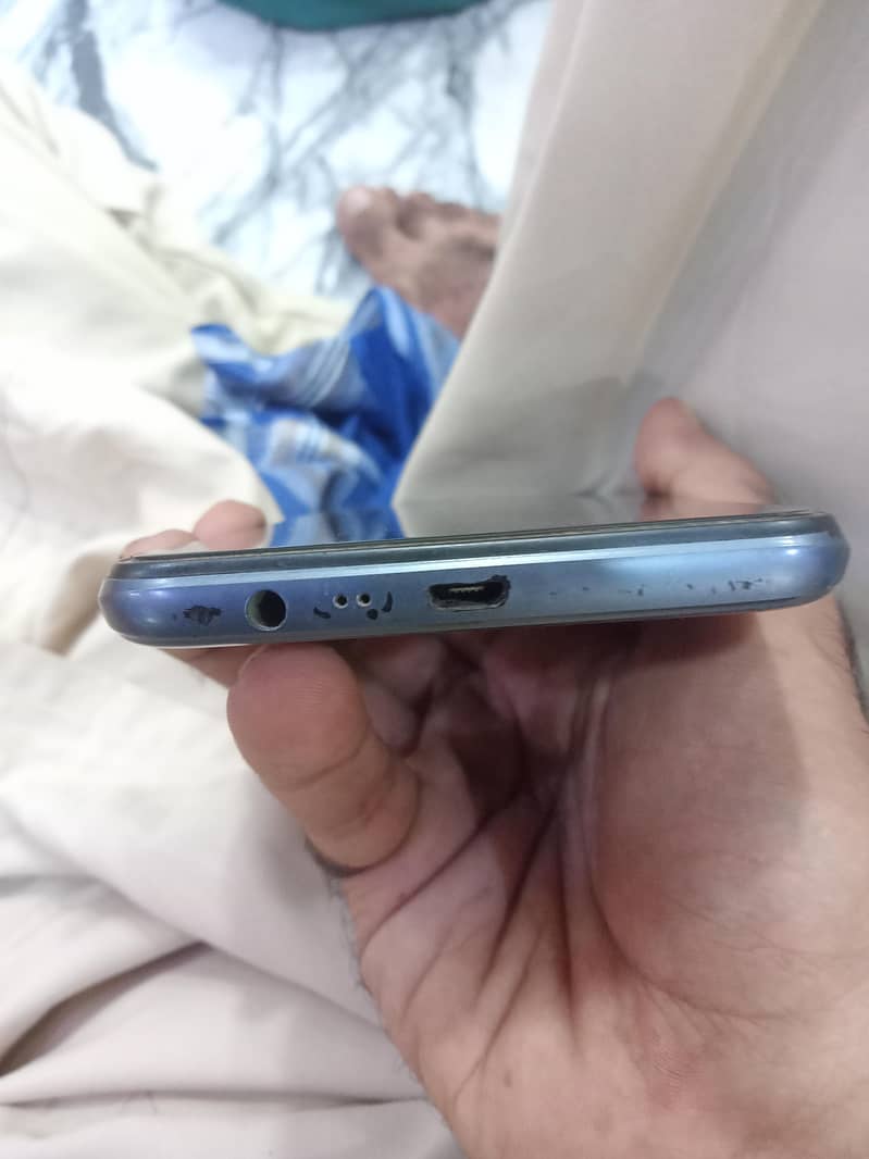 Realme C11 3
