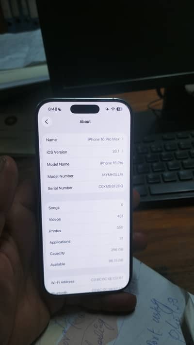 Apple iPhone 16 Pro