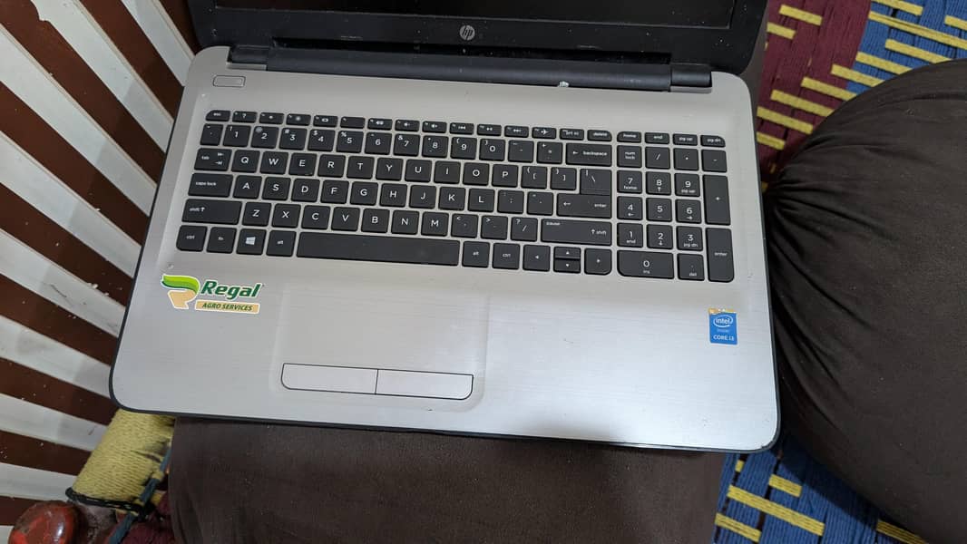 HP laptop 7
