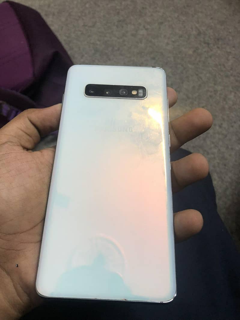 Samsung Mobile S10 Plus 7