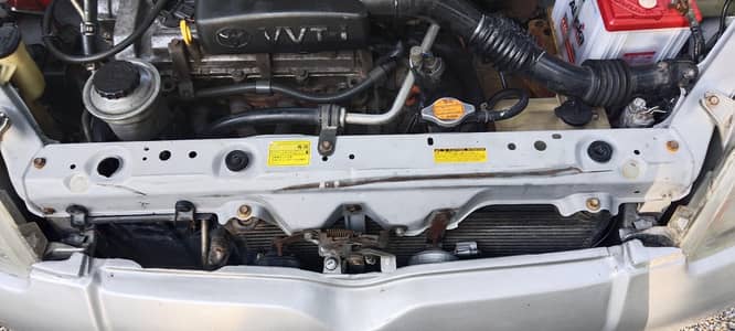 Toyota Vitz 2000 import 2008