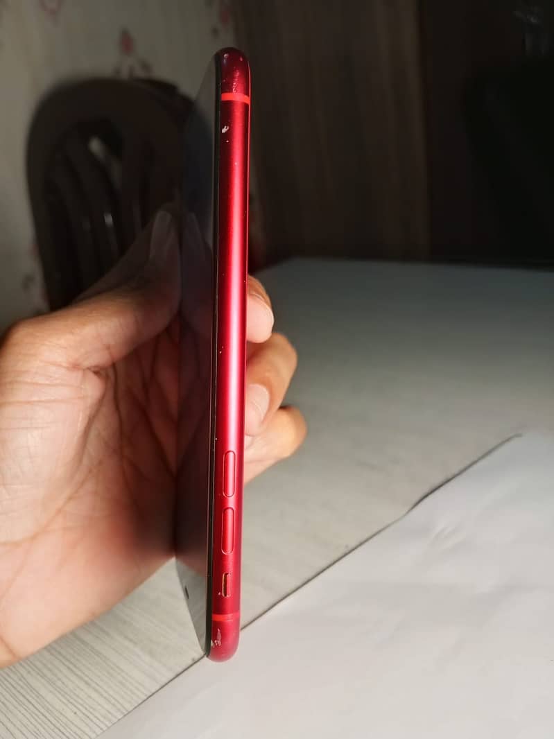 Apple iPhone 11 3