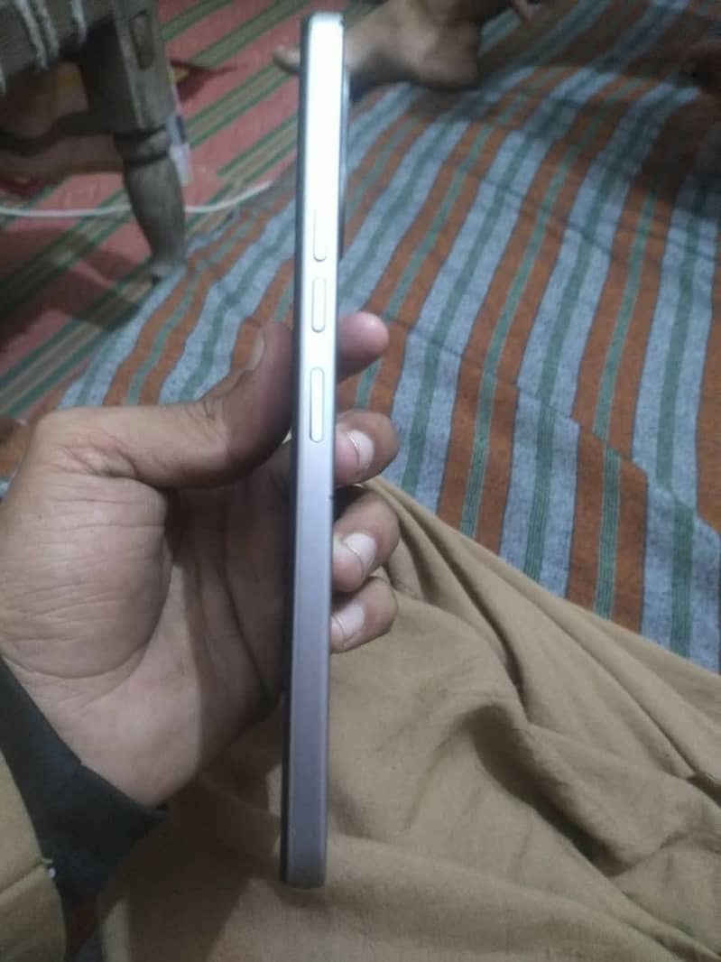 Tecno Spark Go 2