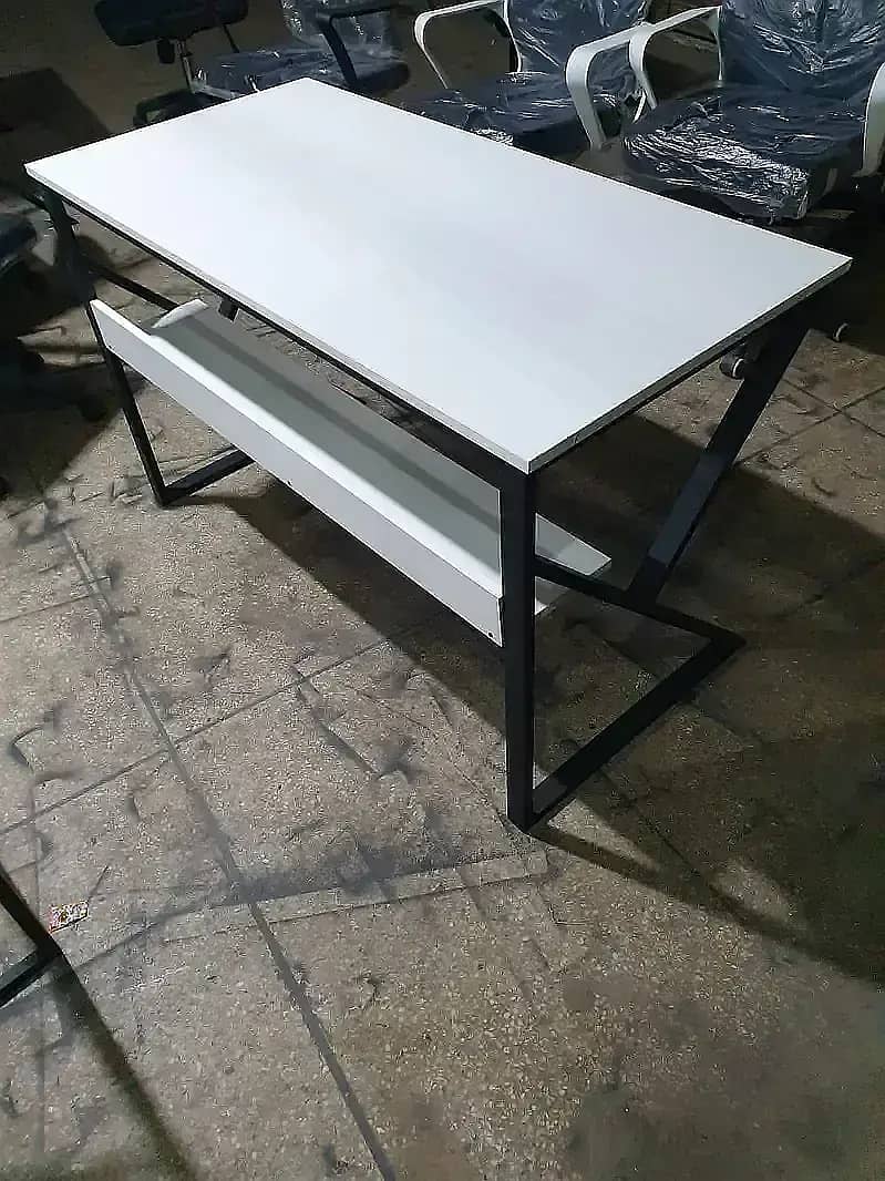 Office table/Computer table/Executive table/Workstations/Meeting tabl 13