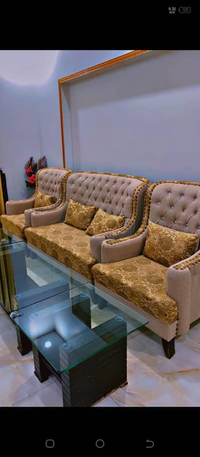 Brand used like new 7 seater sofa