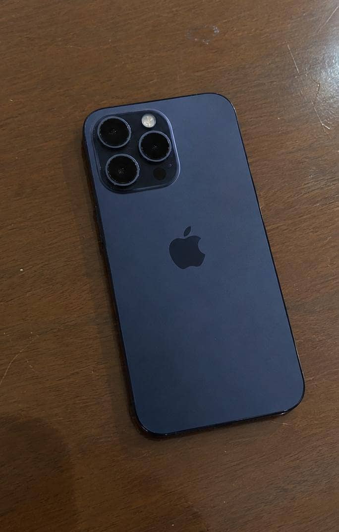 Iphone 15 pro 1