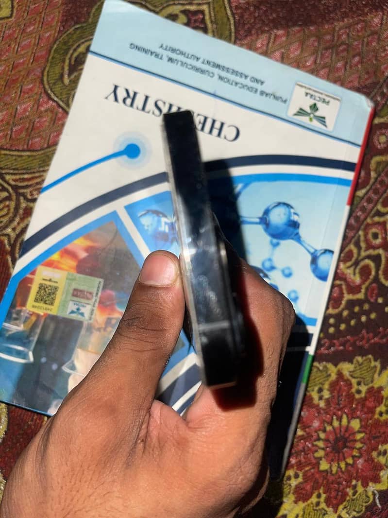 Apple iPhone 14 Pro 3
