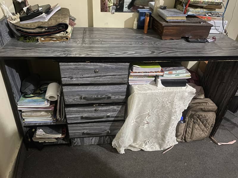 2 single bed one corner table and computer table 1