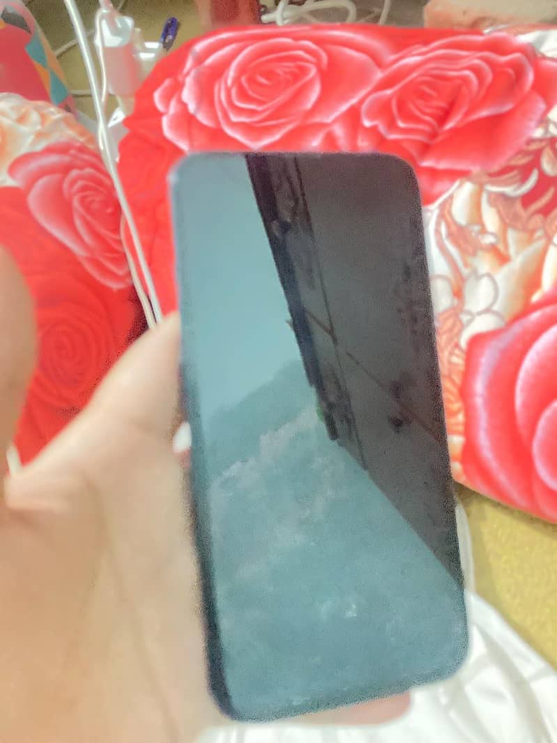 Apple iPhone 14 5