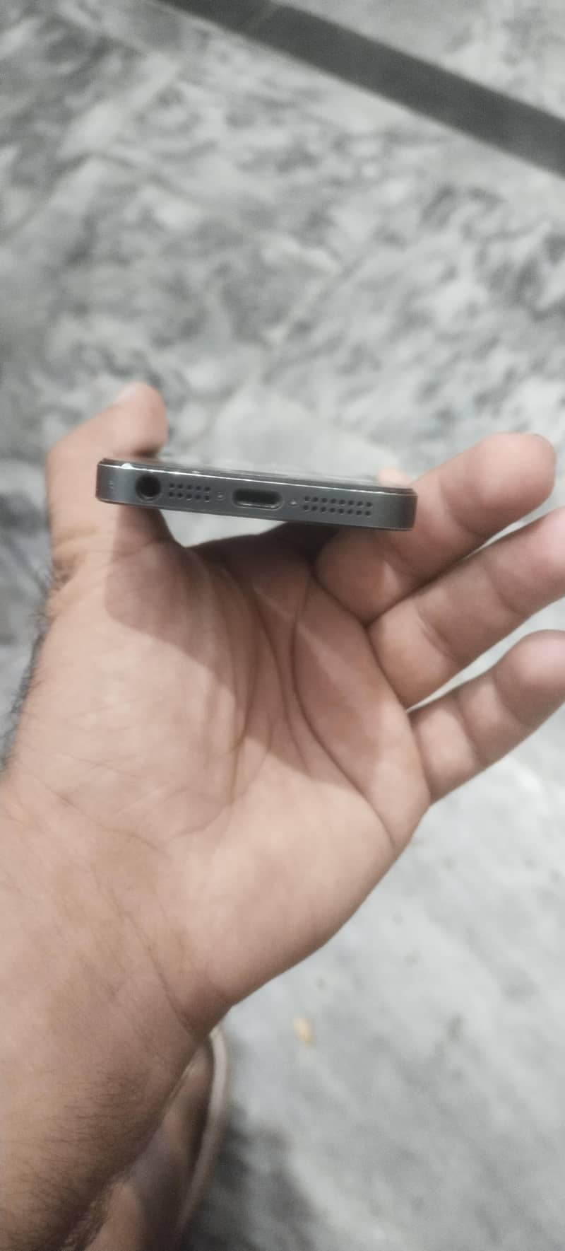 Apple iPhone 5 1