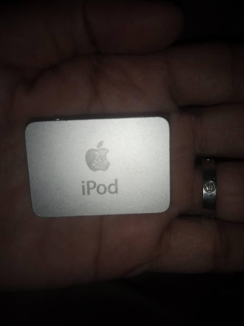 apple ipod 0