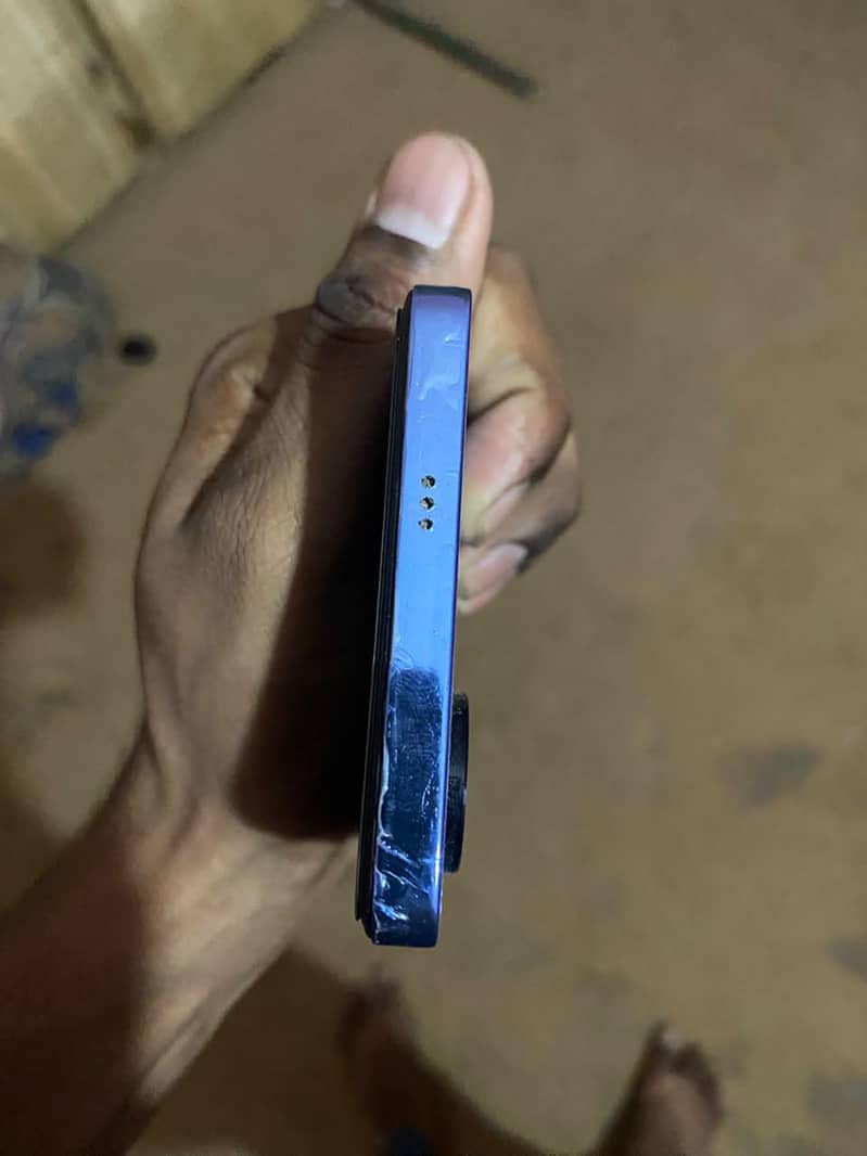 Tecno CAMON 20 2