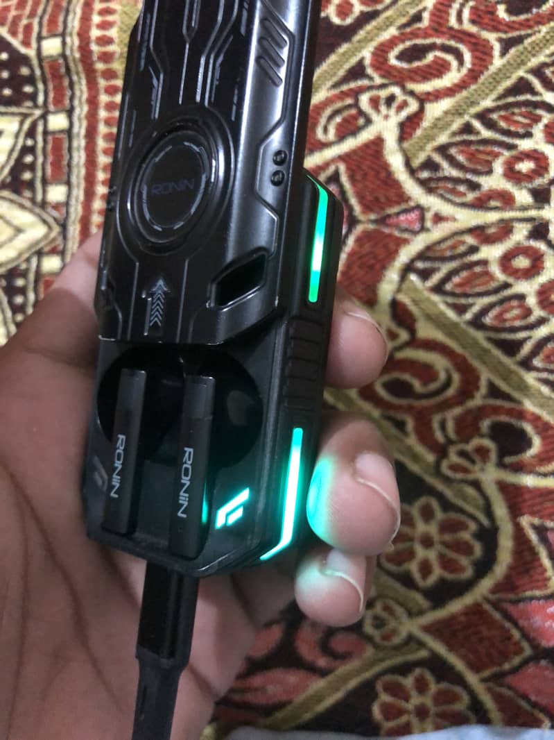 RONIN DOMINATOR 3
