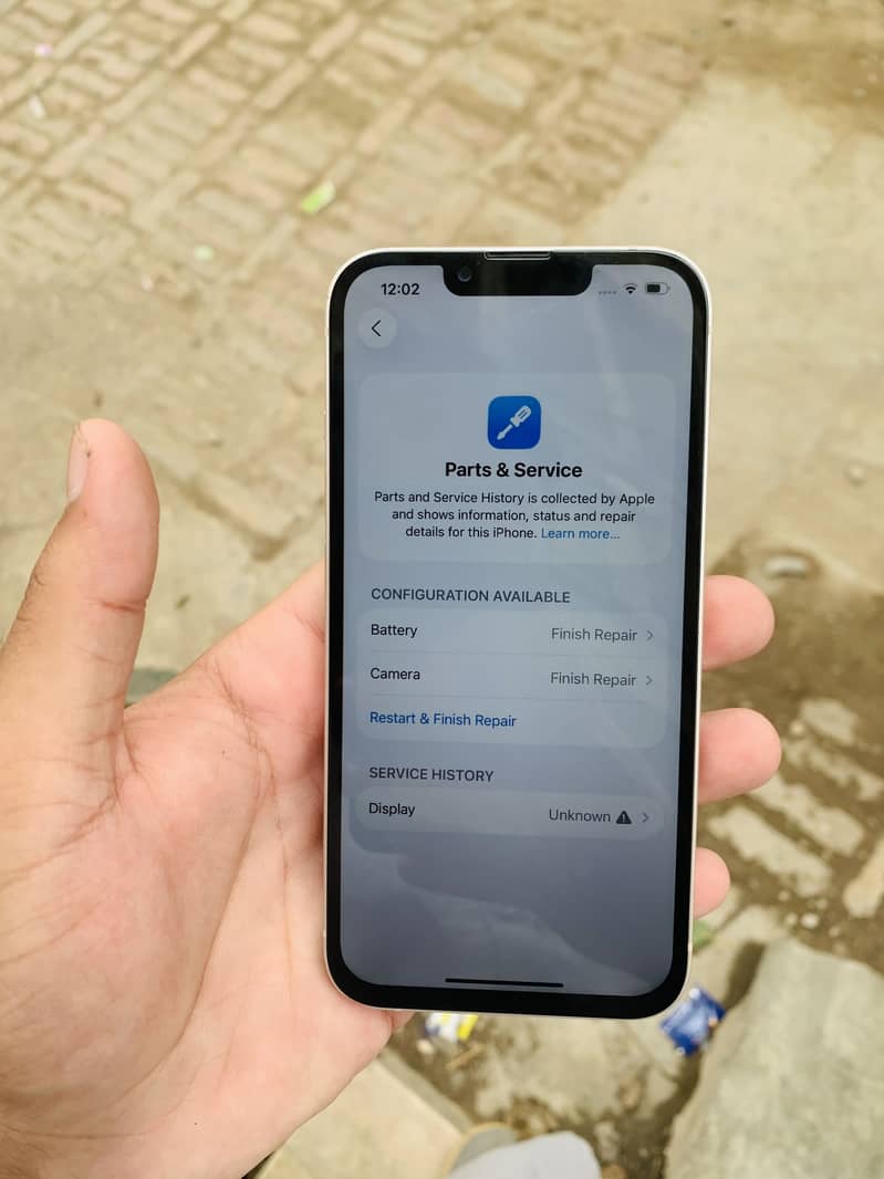 Apple iPhone 13 5