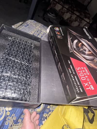 Radeon RX 5700 XT GIGA BYTE 8GB DDR 6 Triple FAN