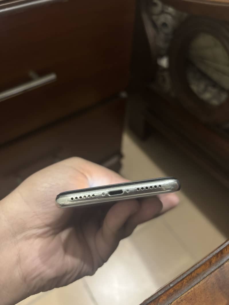 Apple iPhone X 1