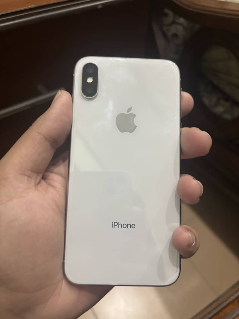 Apple iPhone X 6