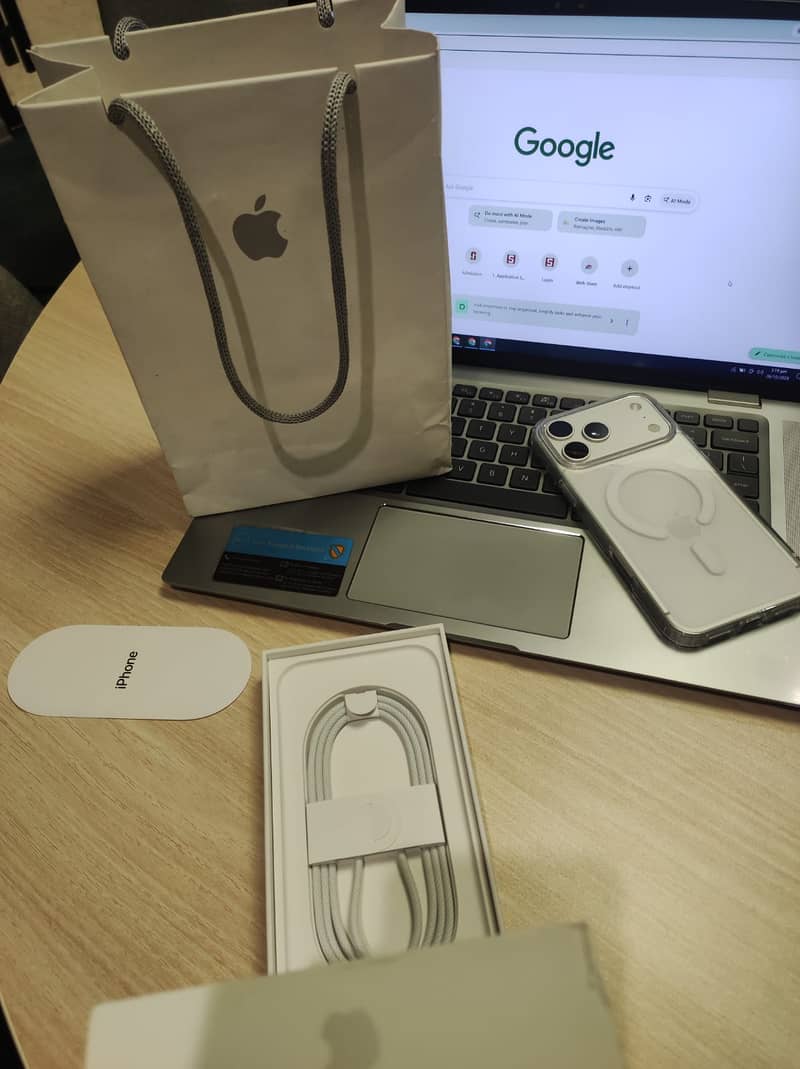 Apple iPhone 17 Pro Max 1