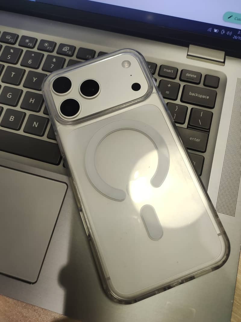 Apple iPhone 17 Pro Max 2