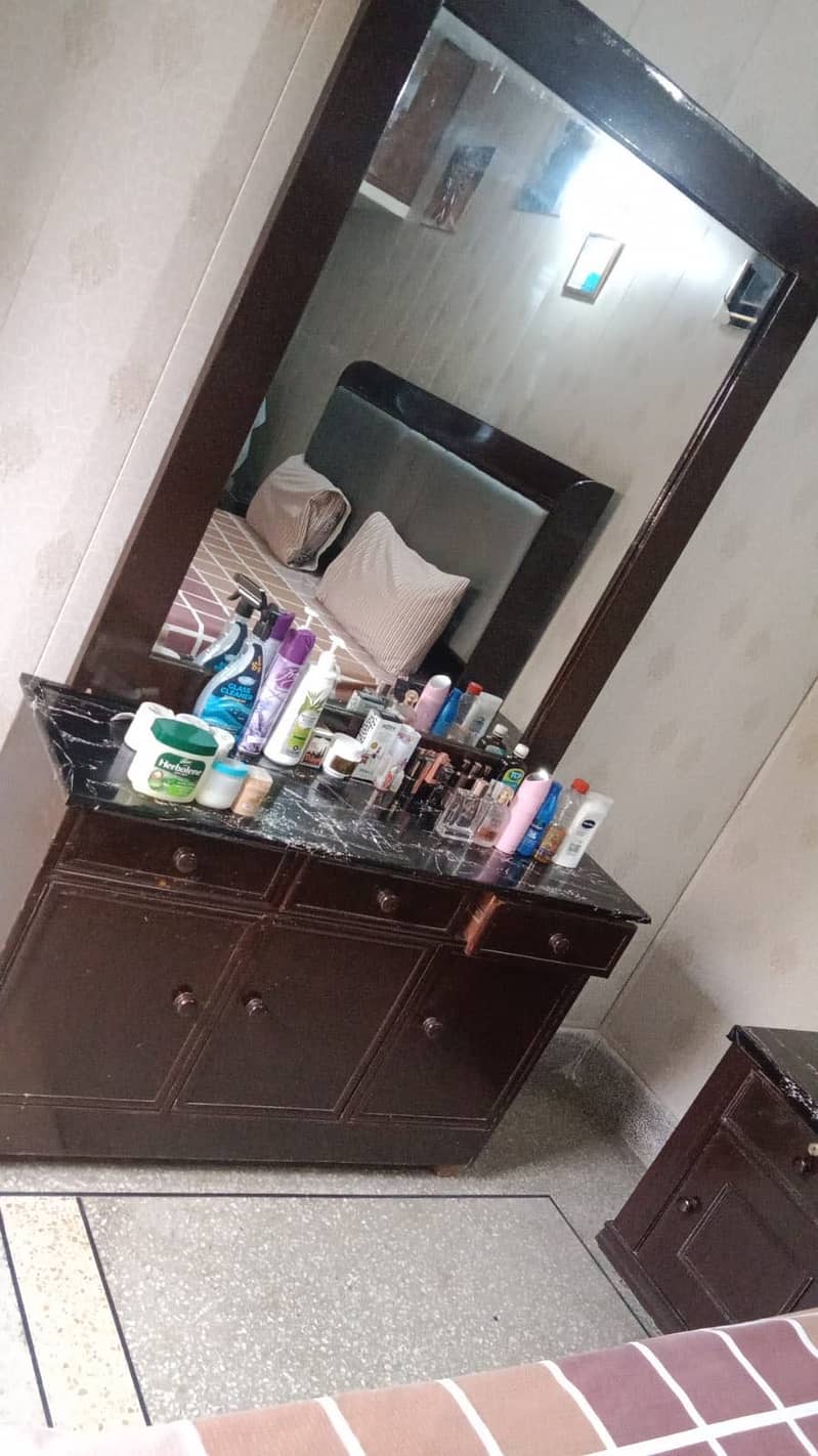 Bed  side table  and  miror  table 2