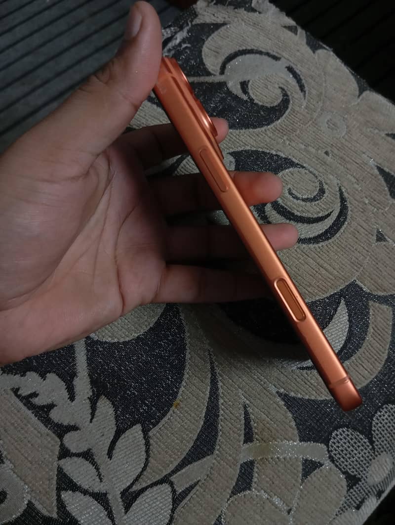 Apple iPhone 17 Pro Max JV 3