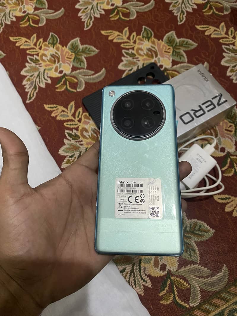 Infinix Zero 40 (8+8/256) 3