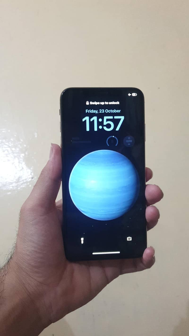 Apple iPhone XS Max 1