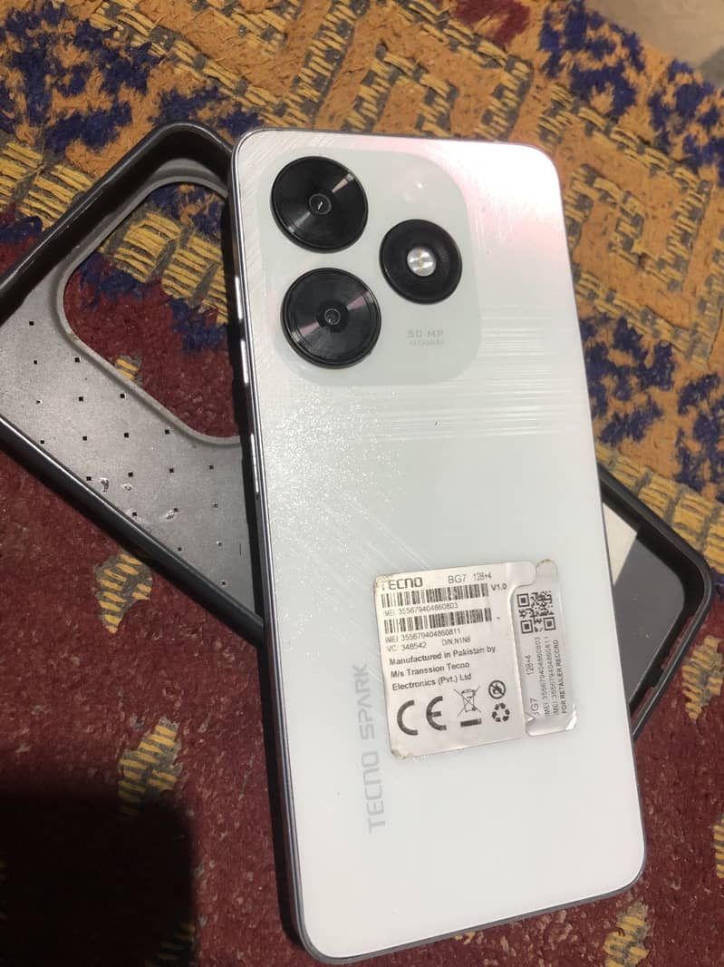 Tecno Spark 20C 0
