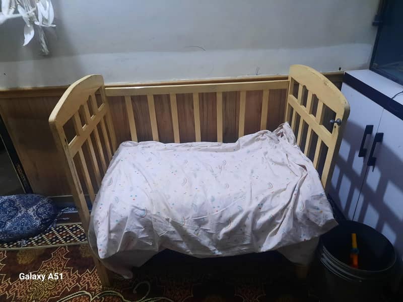 baby cot 0
