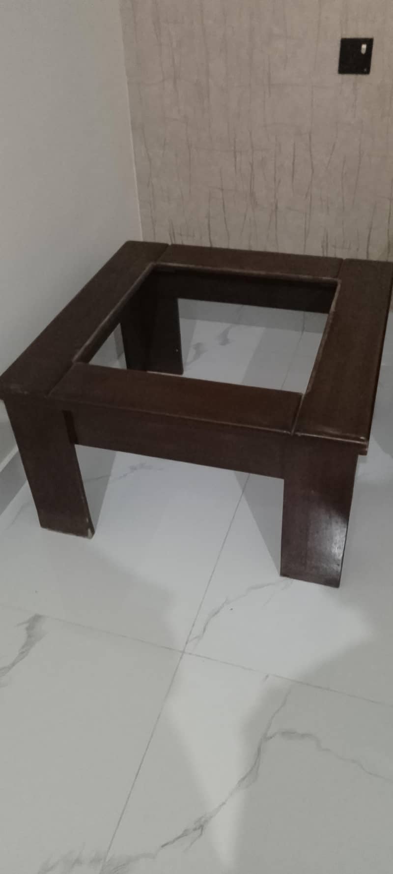 centre table without glass 0