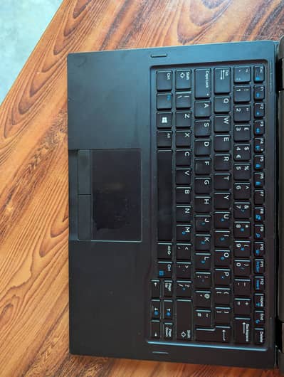 Dell Latitude 7390 2-in-1 | Core i5 | 16GB RAM Touch Screen