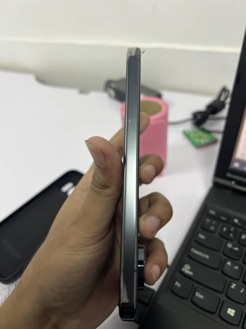 Google Pixel 10 Pro XL 6