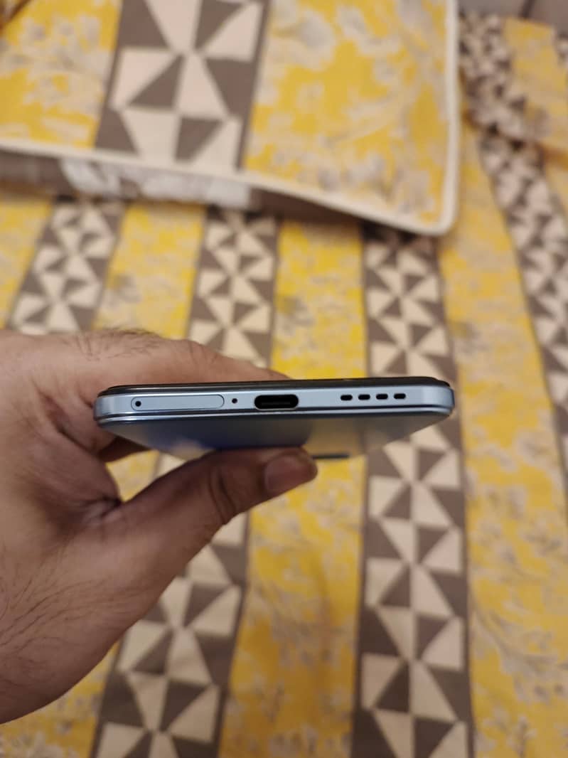 Vivo V23e 3