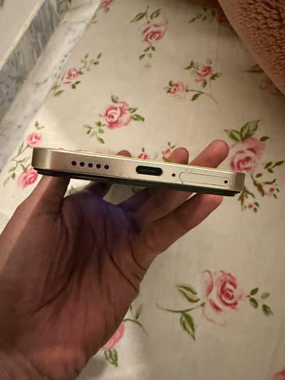 Vivo V25e