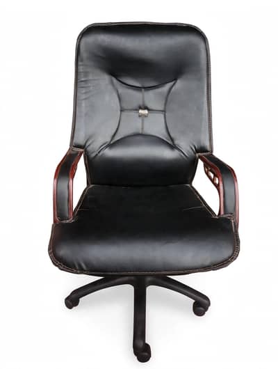 Executive Office Chair - Leather - Heavy Duty Wheels - Murree"
