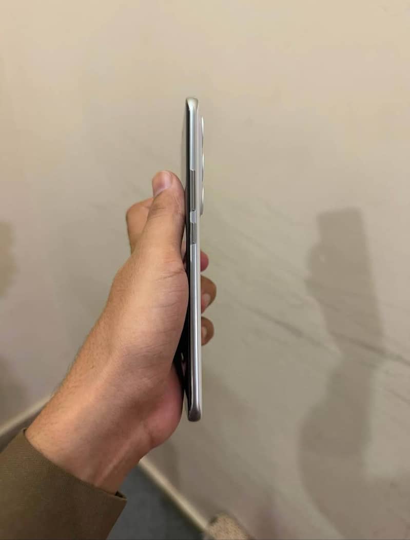 Tecno spark 40 pro plus 2