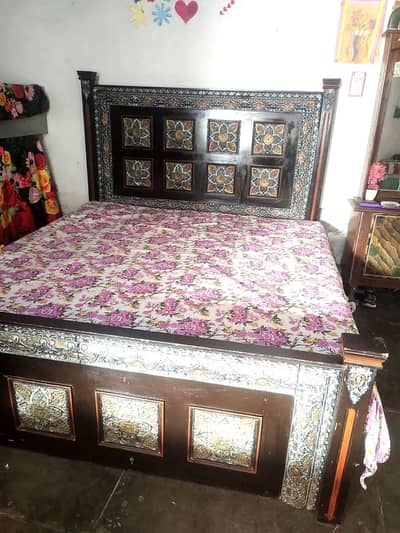 King size Chinioti Double Bed With Mattress