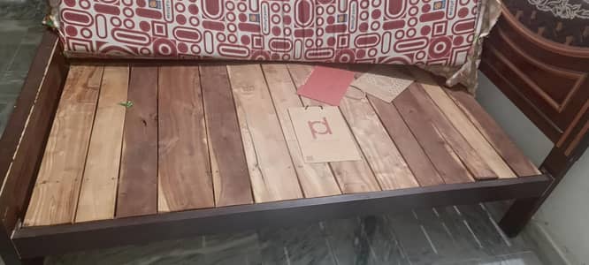 singal bed lakri wala