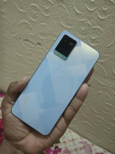Vivo 33s