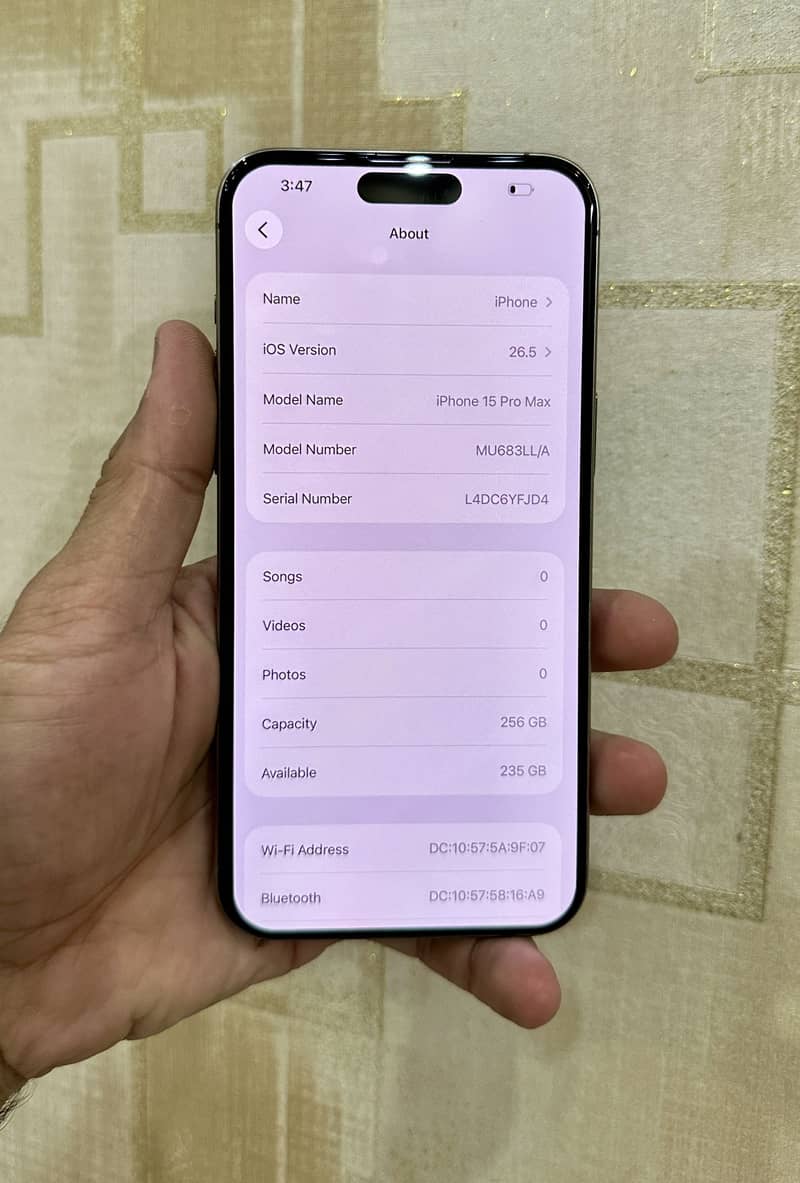 Apple iPhone 15 Pro Max 10